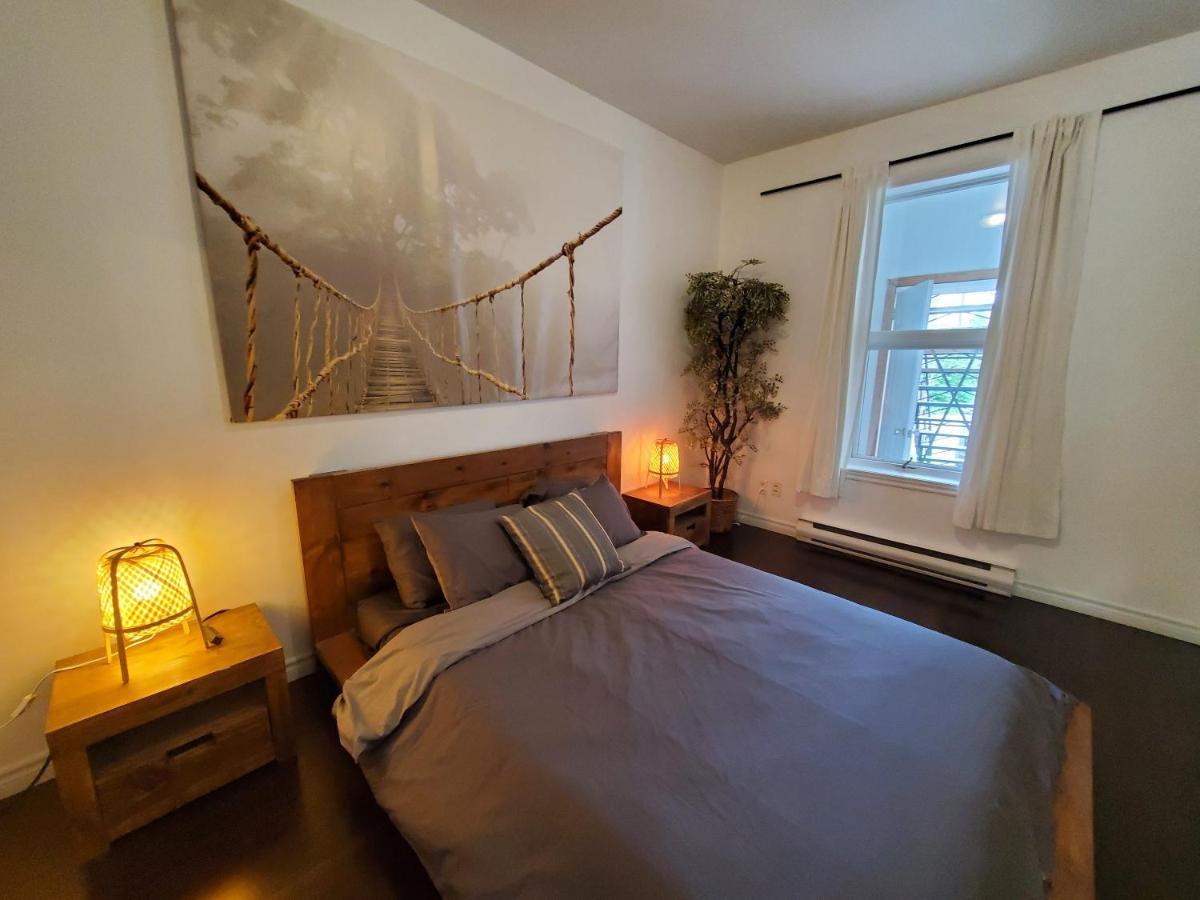 Apartmán Les 300S 3E Avenue Quebec Exteriér fotografie